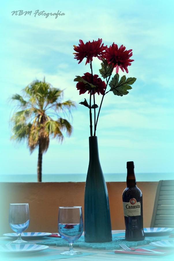 Amazing Frontal Beach Apartment #Traveller'S Awards2023 Cádiz Exterior foto